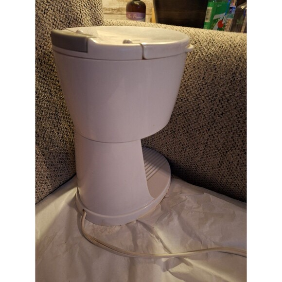 Sunbeam Hot Shot Hot Water Dispenser White Model 6170 16‎ Oz Tested Working USED - Picture 9 of 9